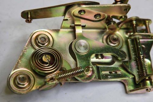 65-69 Porsche 911 901 LEFT Side Door Latch Door Lock Mechanism 90153105323L D4 - Picture 4 of 9
