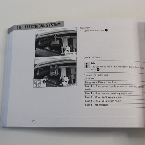 Genuine 2017-2019 KTM 1090 Adventure English Owners Manual - Picture 16 of 19