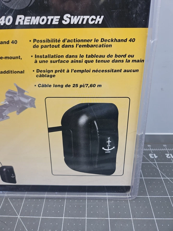 Minn Kota 1810150 黑色 适用于 Deckhand 40 锚绞车 手持遥控开关 — 第 3/4 张图片