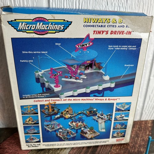 MicroMachines Hiways & Byways Tiny's Drive-In Diner Vtg 1994 Galoob 99% + 5 Cars - Picture 5 of 24
