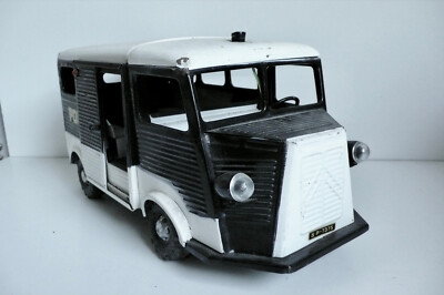 JRD TUBE CITROEN HY POLICE TÔLE Lg 35 cm 1961 1/10ème BON ÉTAT JRD TUBE CITROEN HY POLICE TÔLE Lg 35 cm 1961 1/10ème BON ÉTAT