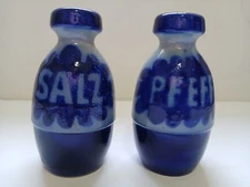 Antique Vtg German Hand Painted Cobalt Blue Salt Glaze Stoneware Crock Shakers
