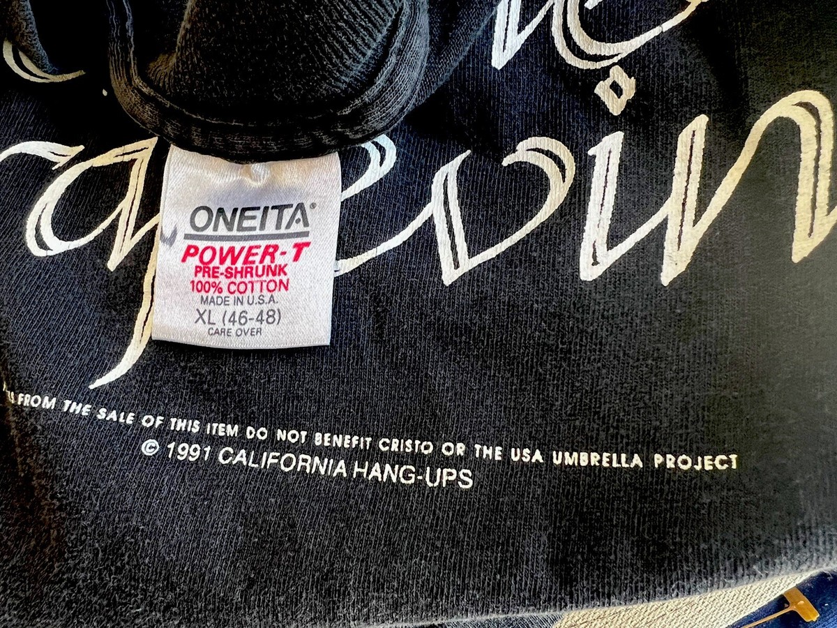 THE UMBRELLAS by CRISTO Vintage 1991 Tejon Pass California T-Shirt