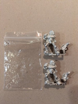 Warhammer 40K - 2x Space Marines Legion of the Damned - Metall 10