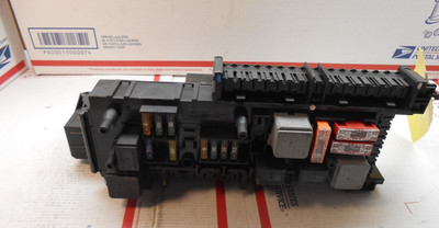 10-15 Mercedes X204 GLK350 4MATIC Rear Fuse Relay 2049001402 OL0543
