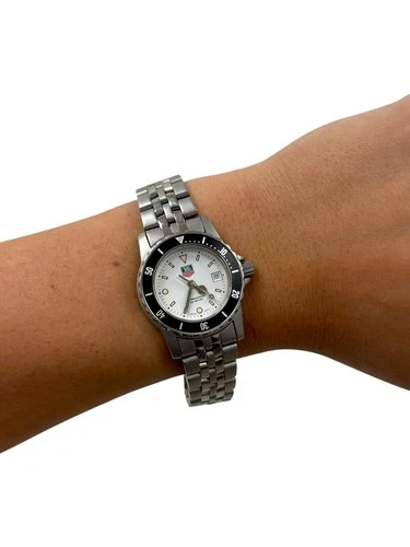TAG Heuer WD1413 Professional 200M Diver White Dial Stainless Steel