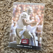 Leaf Draft Robert Griffin III Rookie Card #10 Baylor Bears Football NCAA. rookie card picture