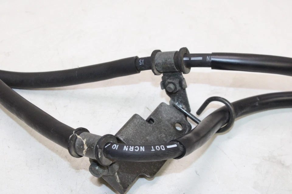 97-07 YAMAHA YZF600R OEM MANGUERA DE FRENO DELANTERO LÍNEA DE LÍQUIDO Foto 3 de 4
