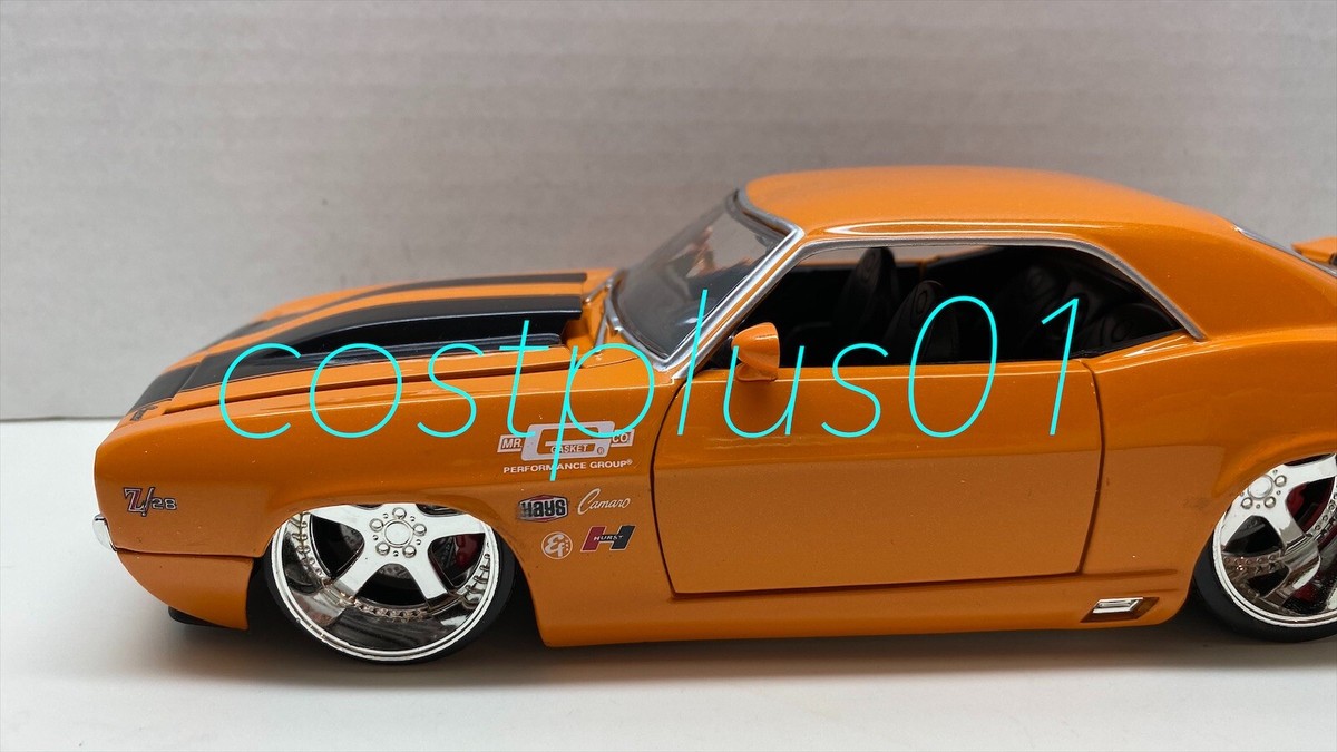BTM 1969 Chevy Camaro ミニカー JADA BIGTIME MUSCLE BTM 1969 CHEVY CAMARO Z28 BLACK / ORANGE