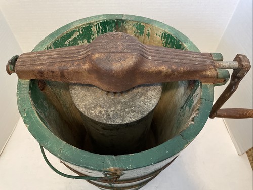 Vintage*Maid of Honor 4 qt Wooden/Wood Bucket Manual Crank Ice Cream Maker - Picture 7 of 14