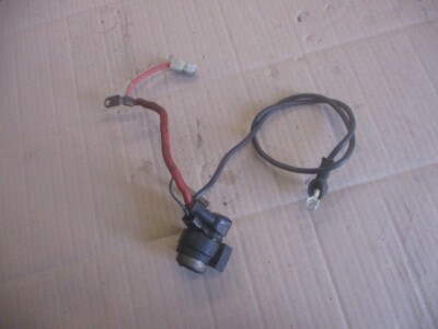 Couvercle de boitier fusible pour Yamaha 750 FZX - 2JE - 4AM