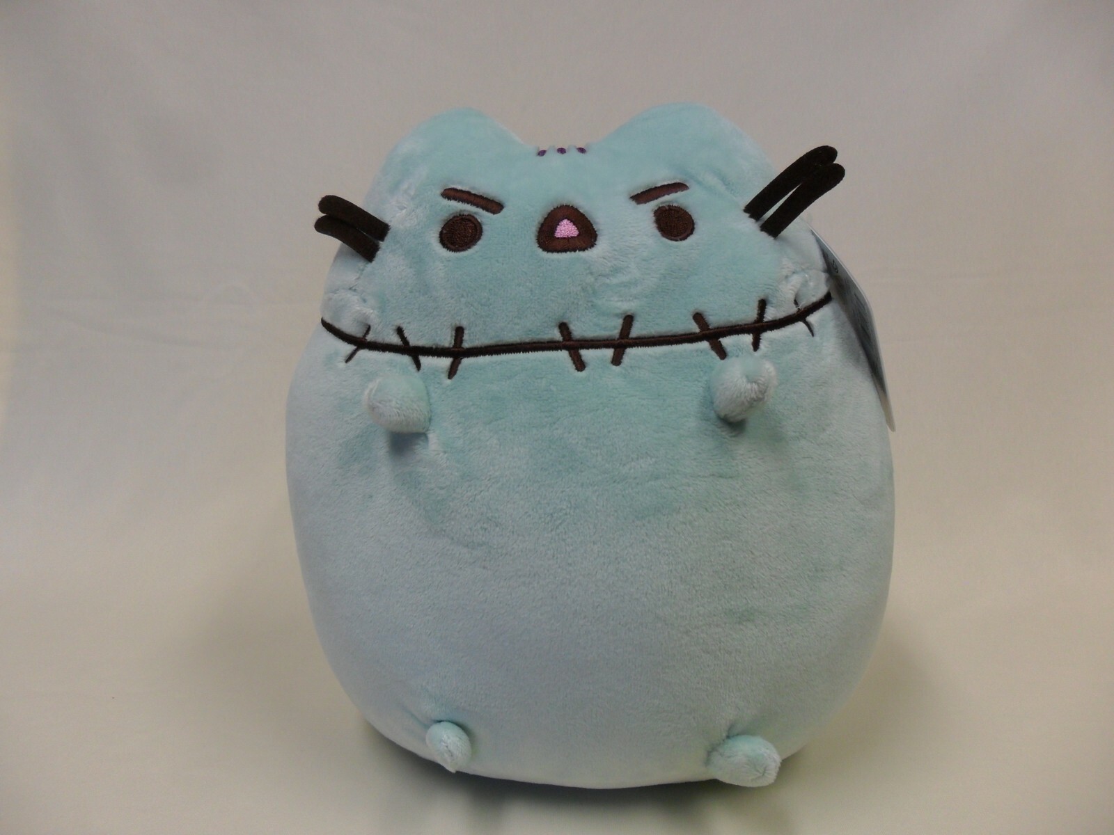 zombie pusheen