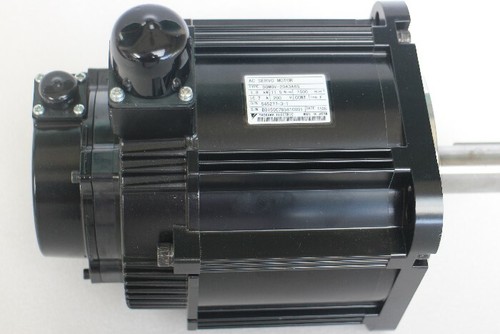 New YASKAWA SGMGV-20A3C61 Servo Motor SGMGV20A3C61 In Box Expedited Shipping - Picture 2 of 3