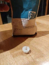 NOS OEM GM 1966-1979 Accelerator Control Cable Retainer Clip # 403929