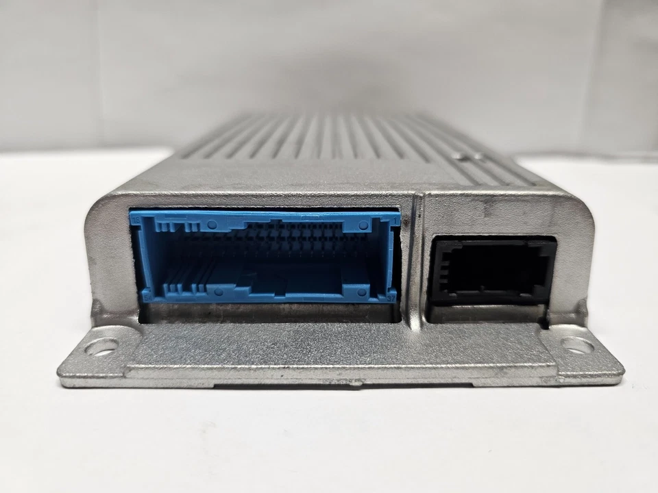 Módulo de control de comunicación Bluetooth BMW 2009-2011 E90 E81 120i 9224674 usado Foto 4 de 4