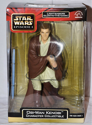 Star Wars Episode I Obi-Wan Kenobi 8'' Glow In The Dark Lightsaber Applause
