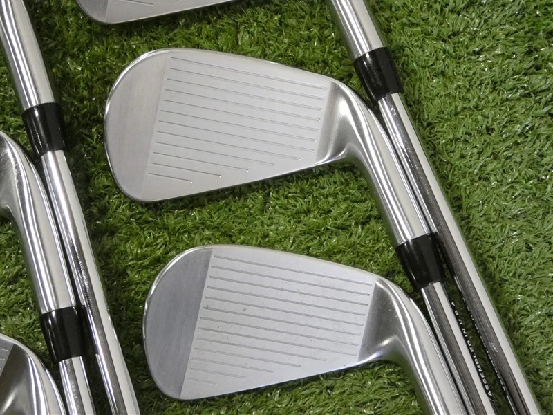 Titleist 2023 T200 Forged Left Hand Irons 5-P AMT Black R300 Regular Steel Mint - Image 4 of 4