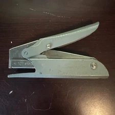 Vintage Swingline Hand Plier Stapler No. 23 - Uses TOT Staples