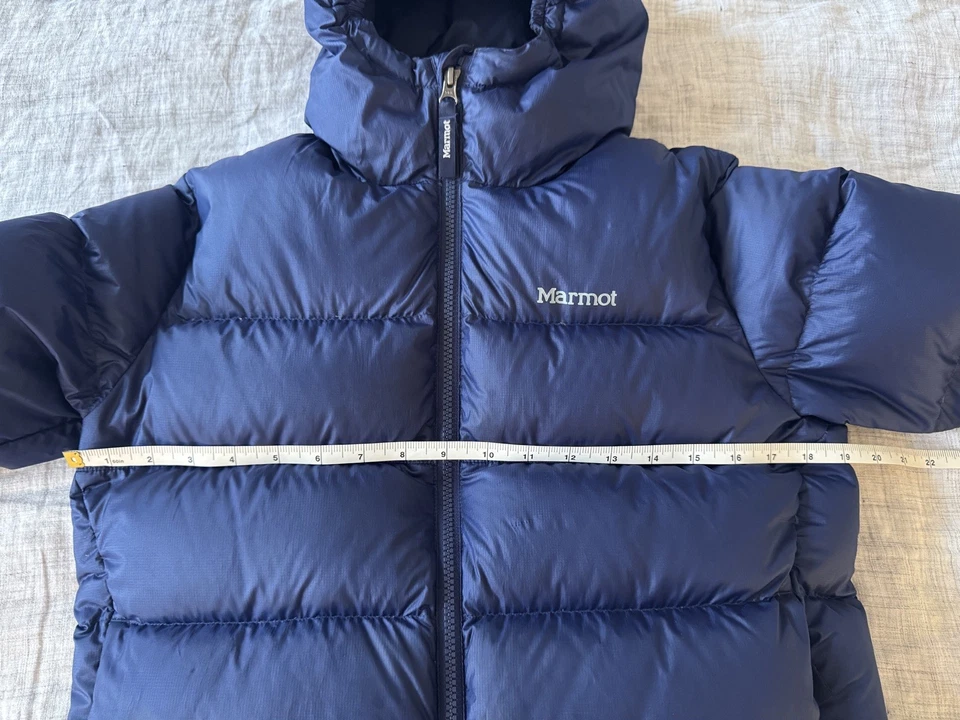 Chaqueta con Capucha Marmot Guides, Niños Talla L, Relleno 700, Azul Marino Ártico Puffer Foto 3 de 4