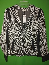 4511 NWT CHICO'S 1 black animal print blazer jacket knit fitted pockets new