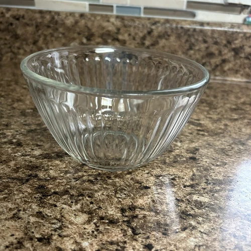 Vintage Pyrex Small Clear Glass 3 Cup Ribbed Serving Bowl 7401S 5 3/4" USA Made