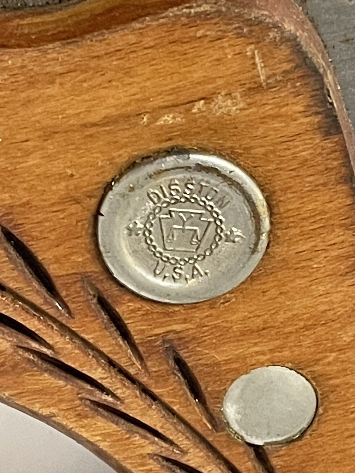 vintage hand saw henry disston Philadelphia USA CARPENTER wood Cut Carved Gift