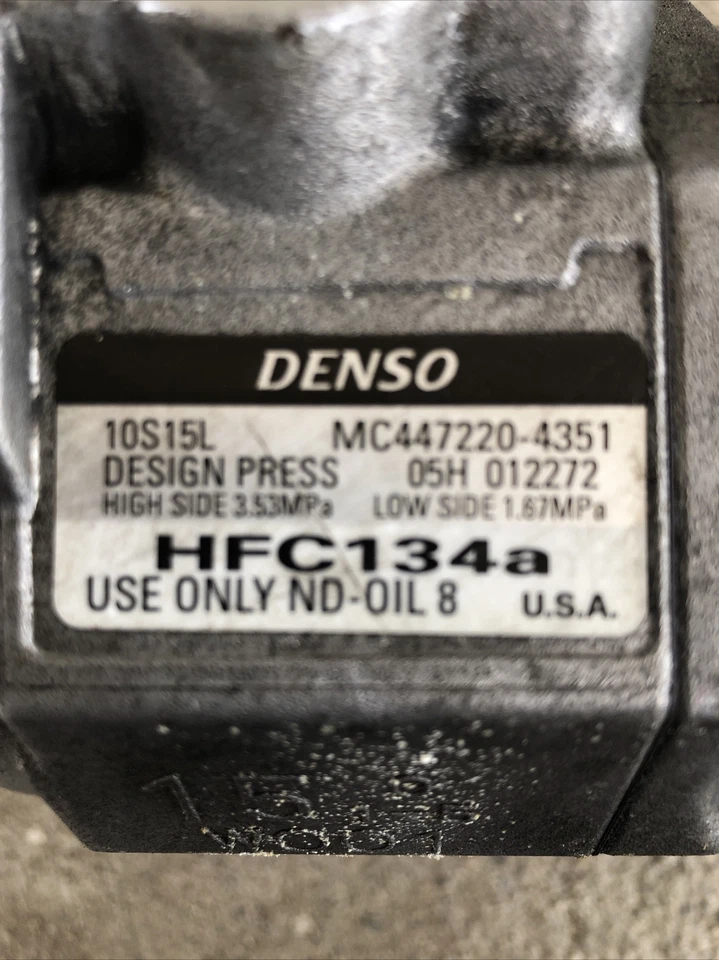 Toyota Corolla S 2006 compresor de aire acondicionado bomba de aire acondicionado Denso OEM Foto 2 de 4