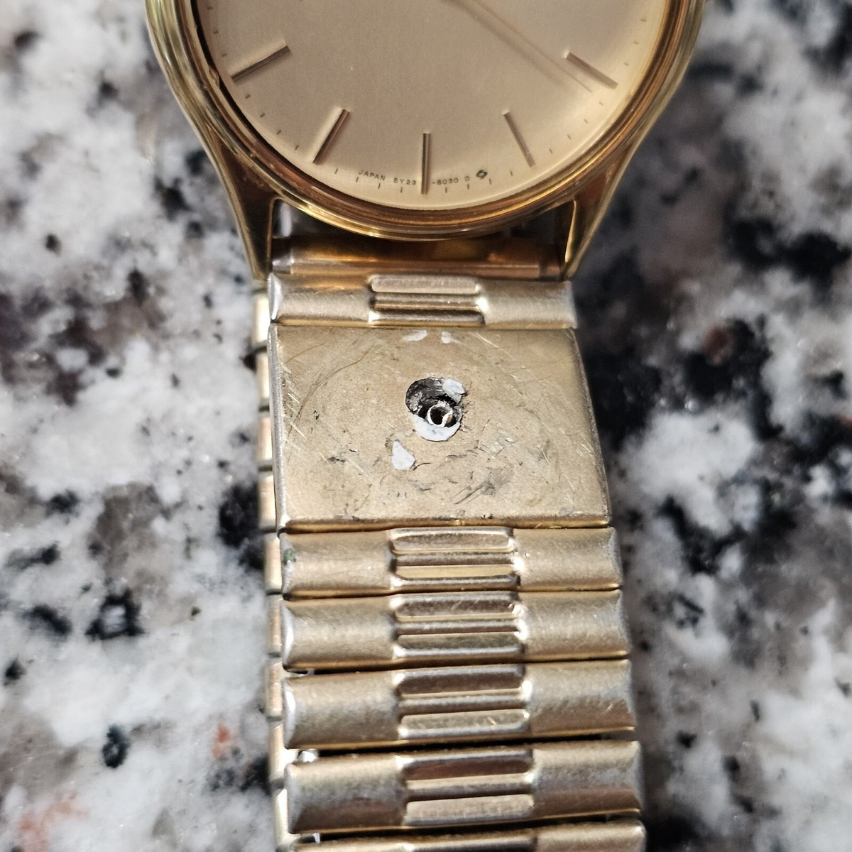 Vintage 33mm Seiko Gold Tone Mens Day Date Quartz Watch | eBay Vintage 33mm Seiko Gold Tone Mens Day Date Quartz Watch | eBay