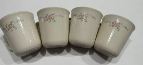 Corning USA Corelle Stoneware Mugs Coffee Cups Lot of 4 - Floral Pattern / EUC