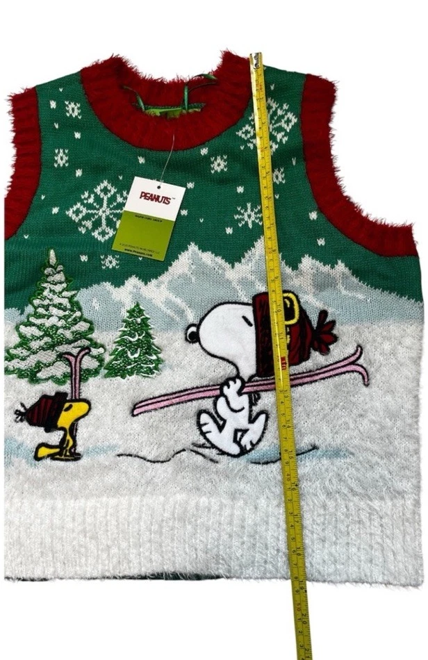 Peanuts Holiday Snoopy & Woodstock Ski Vest Sweater Fuzzy Christmas Green Sz S - Image 4 of 4