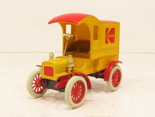 ERTL 1905 Ford Delivery Car Bank 9985 1/25 LN 10129