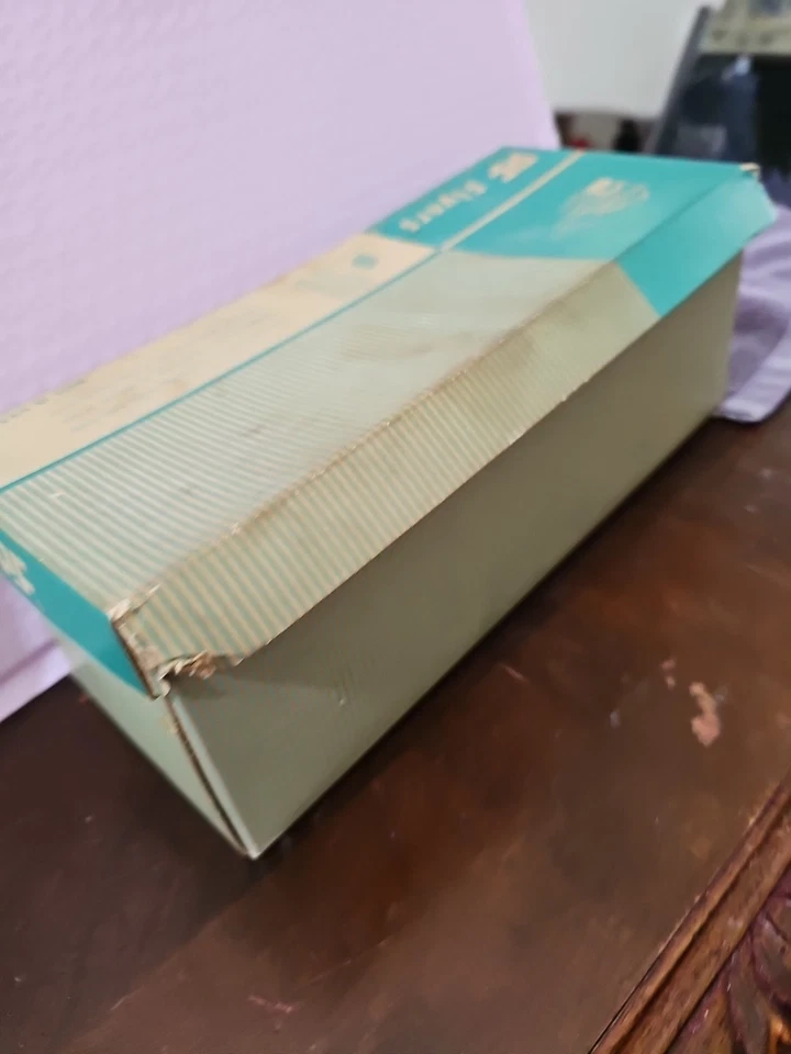 Пустая коробка PF Flyers 1950,60,s для молодежного черного грунтовщика размера 7 сделано в США - Изображение 4 из 4