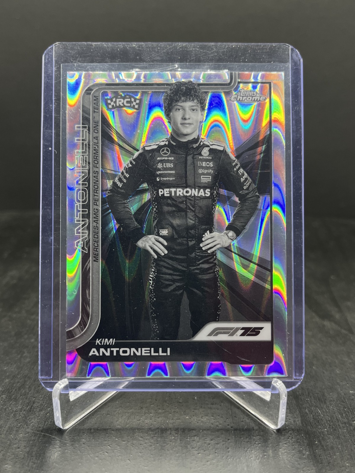 2025 Topps Chrome F1 Kimi Antonelli RC Rookie Portrait Black & White RayWave #8