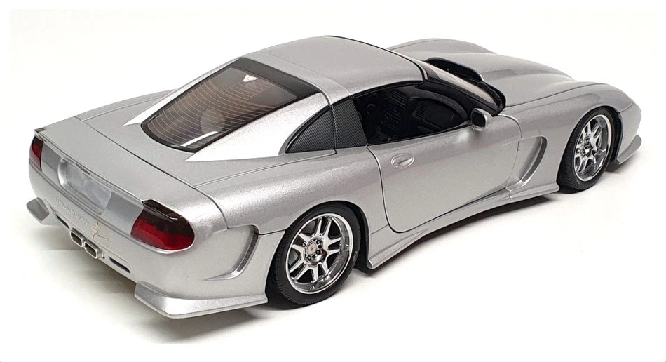 Autoart escala 1/18 diecast DC12124W - Callaway C12 - plateado Foto 2 de 4