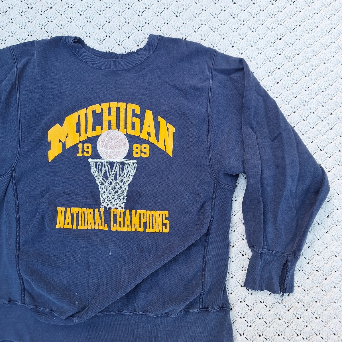 Vtg Champion Reverse Weave Michigan 1989 Basketball Crewneck