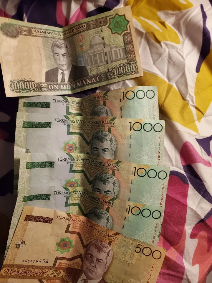 Turkmenistan, 14,500 Manat, 2005, P-16, UNC - Image 2 of 2