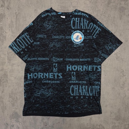 90’s Charlotte Hornets AOP — XL —