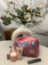 Clinique 5 Piece Gift Set Full Size Lipstick And Mini Skincare