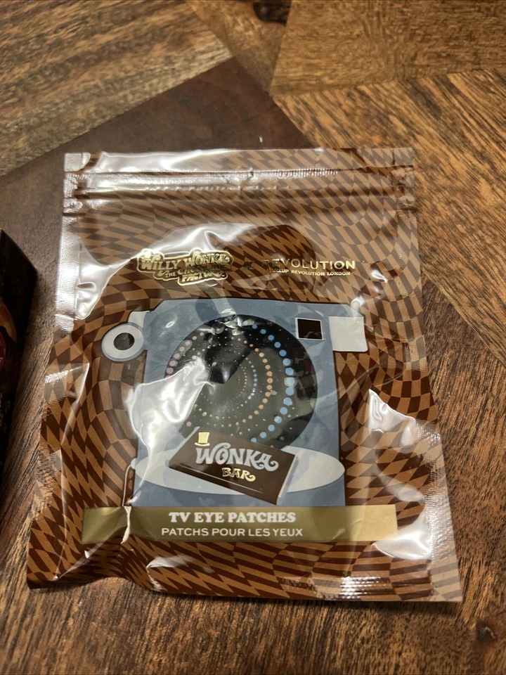 Willy Wonka x Revolution BUNDLE Bronzer Lip Gloss Liner Highlighter Balm Blotter - Image 4 of 4