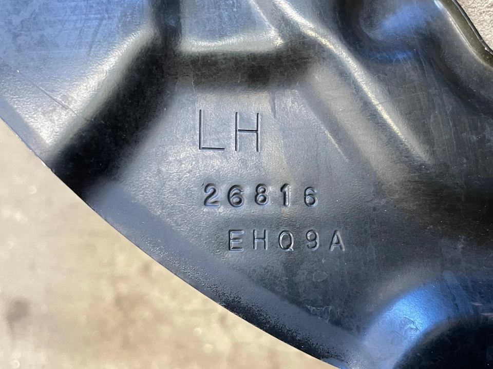 Lincoln Continental 2017-2020 eje conductor delantero izquierdo buje nudillo tracción delantera 1589 OEM Foto 3 de 4