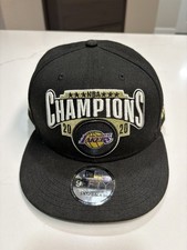 Los Angeles Lakers Collecting and Fan Guide 16