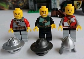 LEGO Castle Kingdoms Set 7948 Outpost Attack 100% Complete w/Box & Instructions