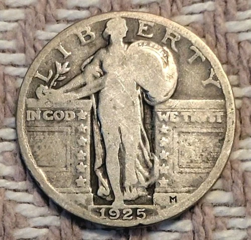1925-P Standing Liberty Quarter — photo from another recent sale