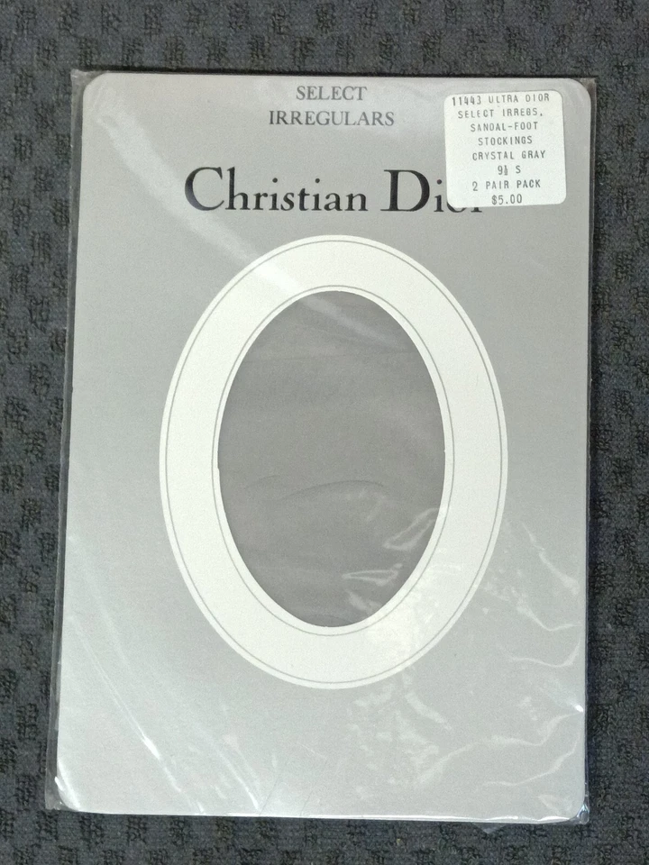 Pacote com 2 pares de meias de náilon Christian Dior tamanho 8,5 P - 11 T novas vintage antigas - Imagem 4 de 4