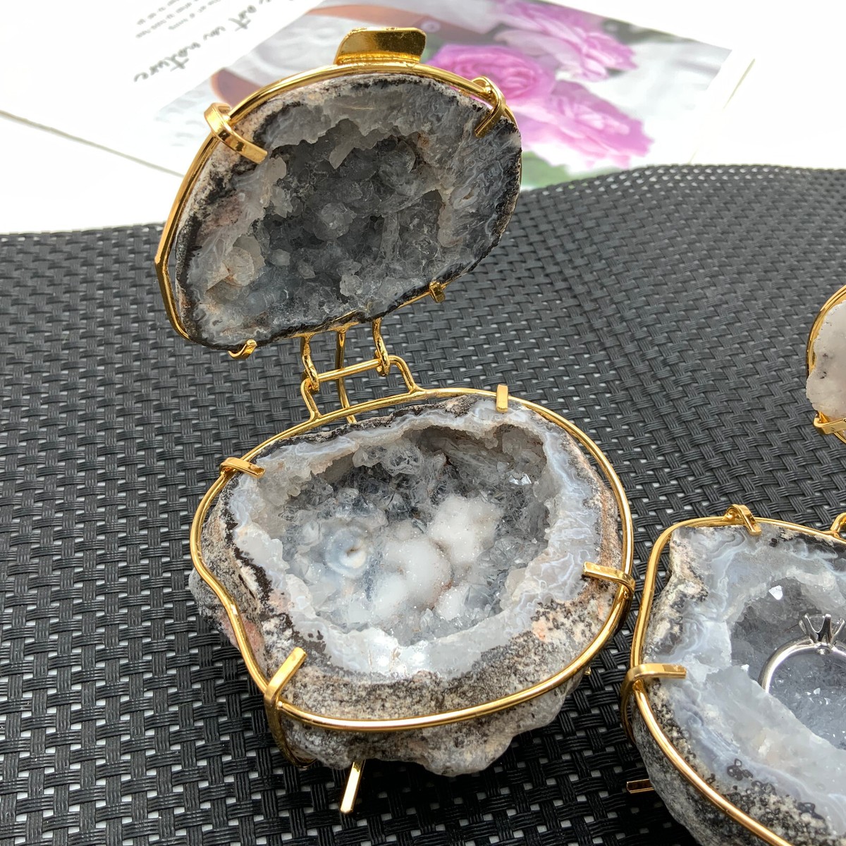 Natural Crystal Quartz Raw Agate Geode Jewelry Box Wedding
