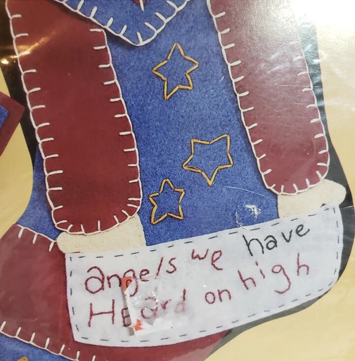 BUCILLA Alma Lynne ANGEL Of GLORY Felt Applique STOCKING KIT Primitive Christmas