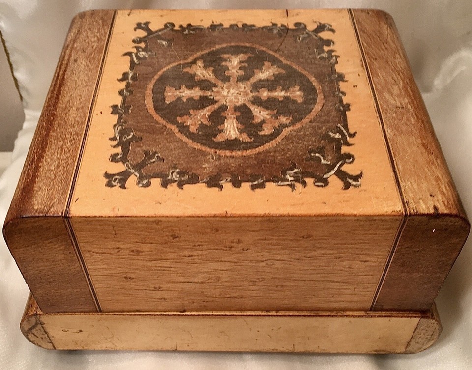 Vintage Music Dancer Mirrors Lador Switzerland Wood Cigar Cigarette