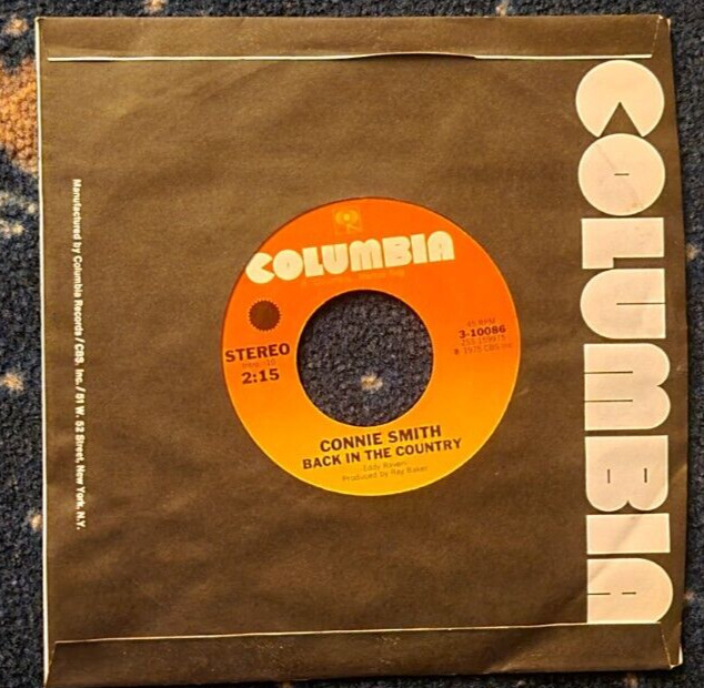 Connie Smith - Back in the Country - Columbia (45RPM 7”)(RC201) 