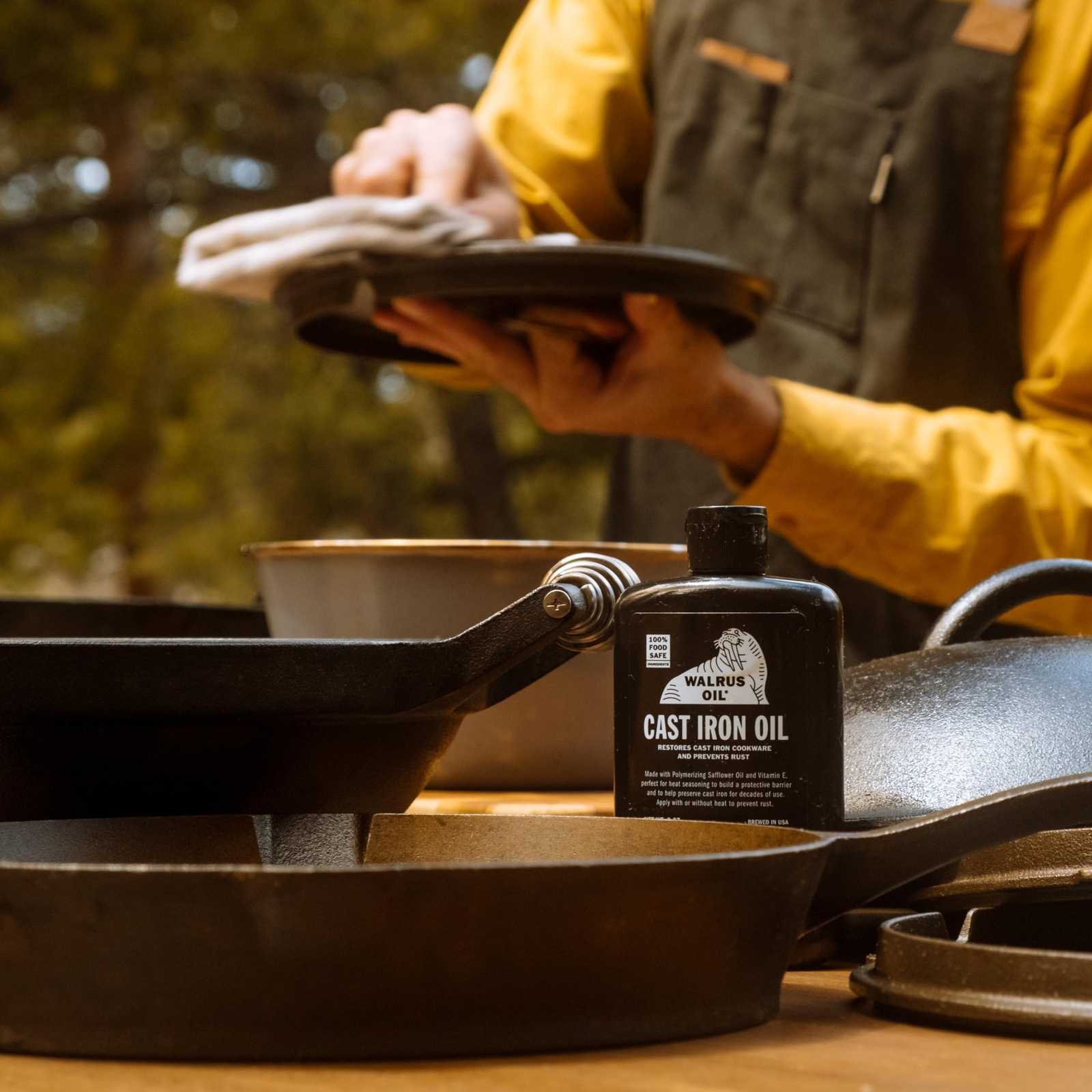 WALRUS OIL - Cast Iron Oil for Restoring Seasoning and Maintaining Cast Ir