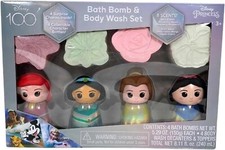 Disney Princess Bath Bomb  Body Wash 8-Piece Set w/ 4 Surprise Charms